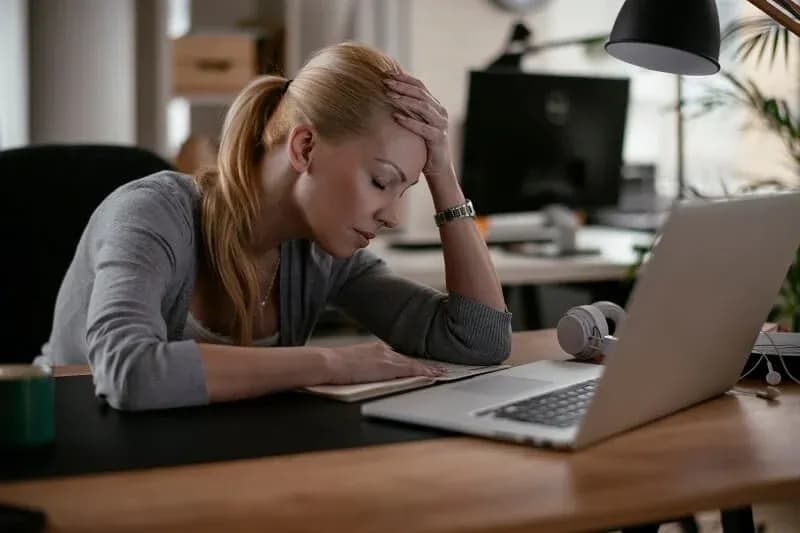 Seven in 10 employees hiding money concerns at work, poll finds